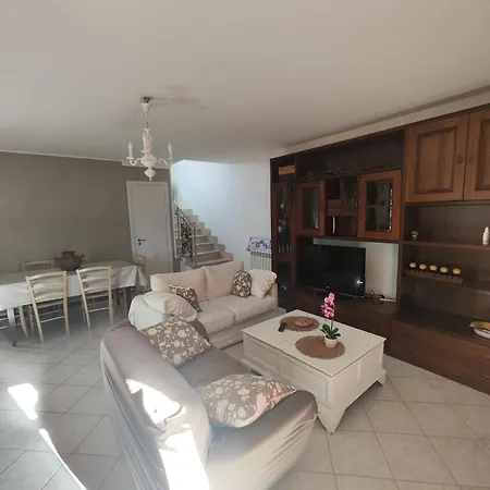 Casacarini - Vacanze Sul Mare Con Piscina Idromassaggio Villa Carini