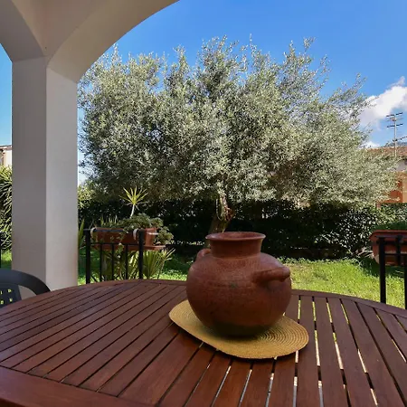 Villa Casacarini - Vacanze Sul Mare Con Piscina Idromassaggio *