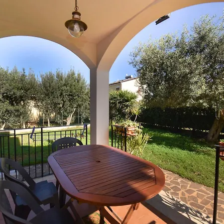 Casacarini - Vacanze Sul Mare Con Piscina Idromassaggio Villa Carini