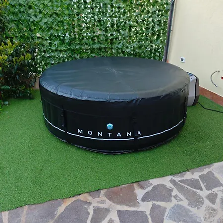 Casacarini - Vacanze Sul Mare Con Piscina Idromassaggio * Carini